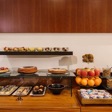Le Fontane Del Re Acomodação com café da manhã Caserta Exterior foto