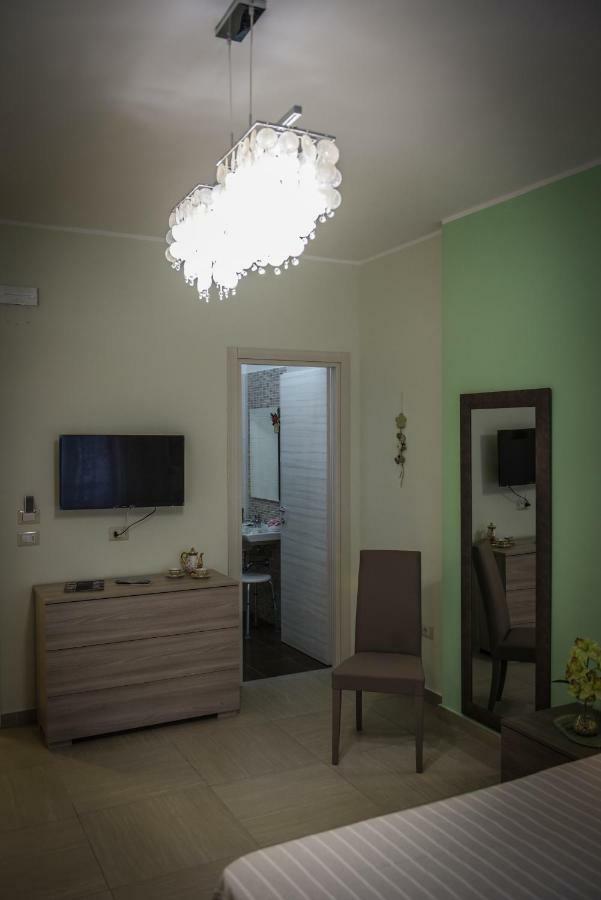 Le Fontane Del Re Acomodação com café da manhã Caserta Exterior foto